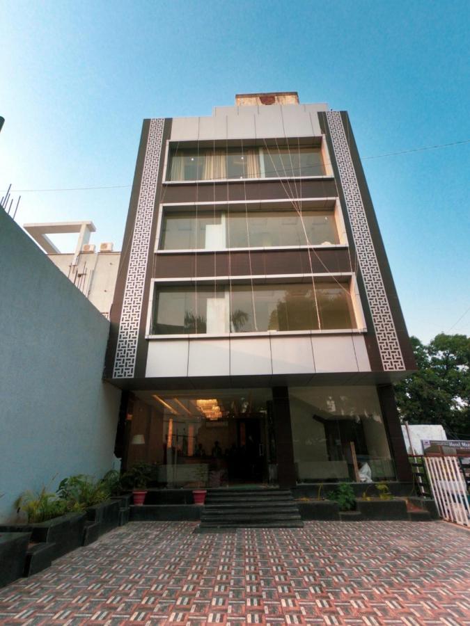 Hotel Meenakshi Hoshangabad Εξωτερικό φωτογραφία